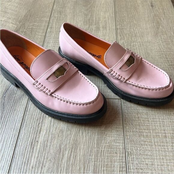 Free People Liv Loafer Perfect Pink EU 37.5 US 7-7.5 - Picture 1 of 7